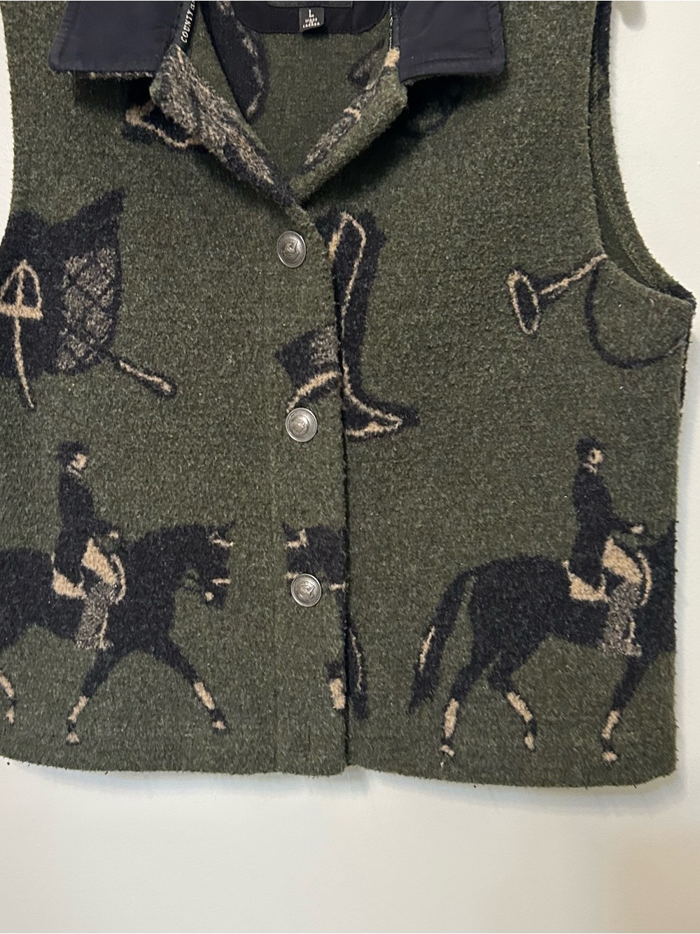 County Clothing Co Vintage Womens Horse Equestrian Vest Size L Acrylic Hunt
Polo - Picture 2 of 15